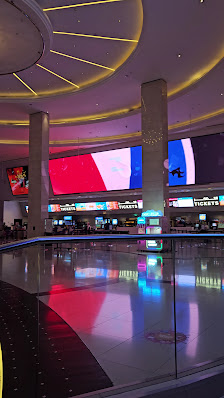 VOX Cinemas Mall of the Emirates thumb 4